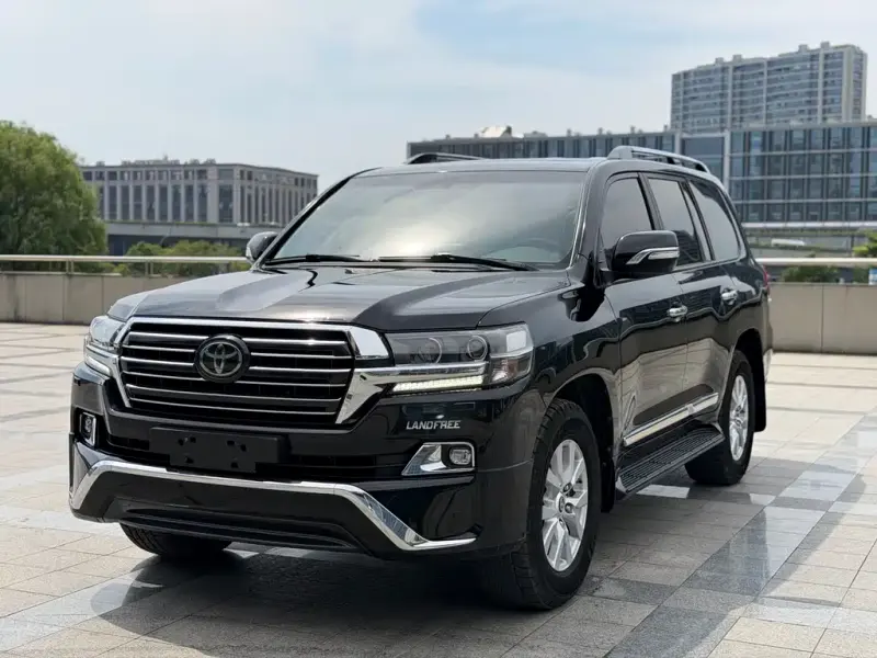 Toyota Land Cruiser, 2018