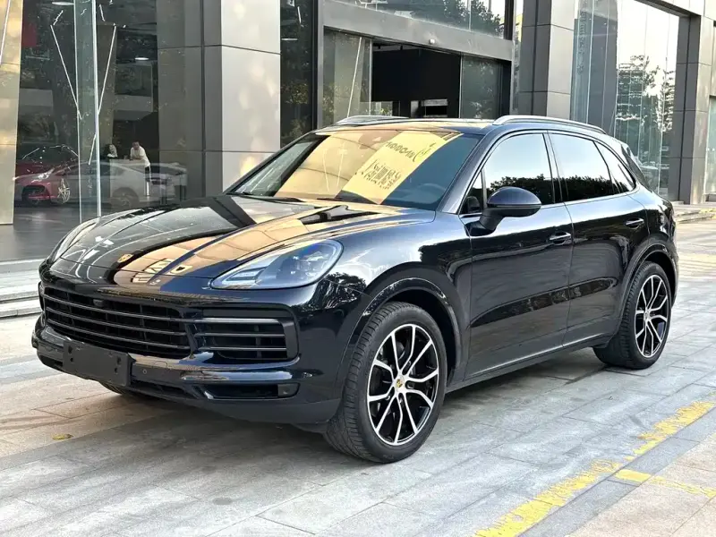 Porsche Cayenne, 2023