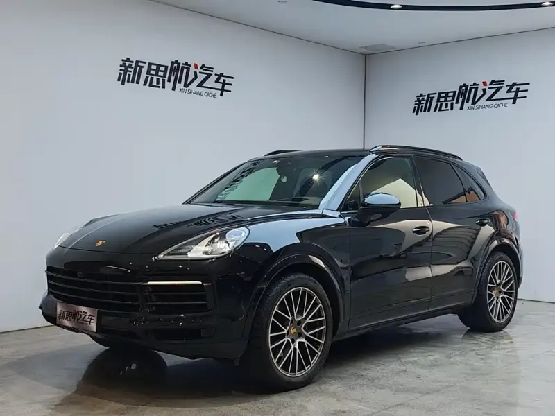 Porsche Cayenne, 2023