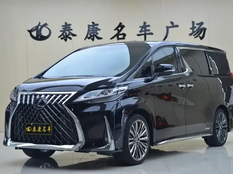 Lexus LM, 2022