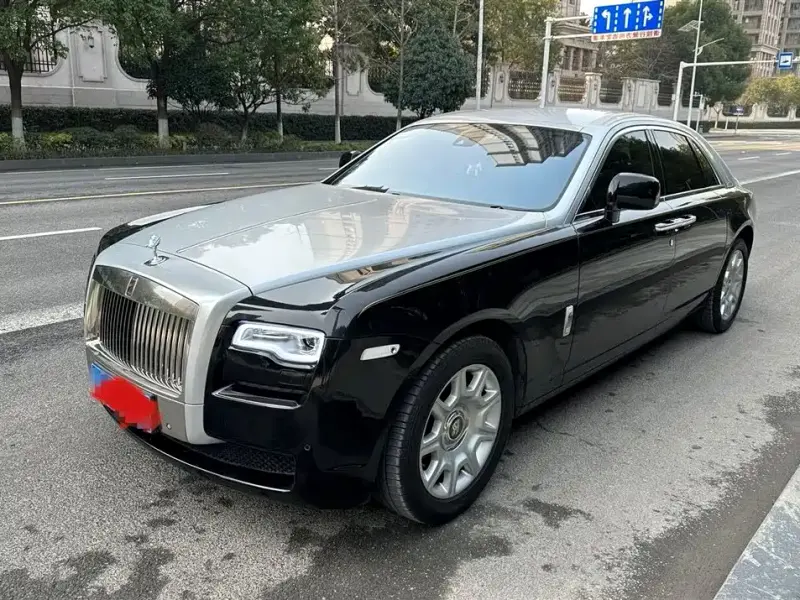 Rolls-Royce Ghost, 2011