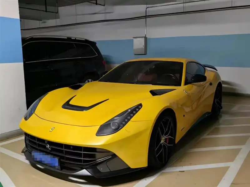 Ferrari F12berlinetta, 2014