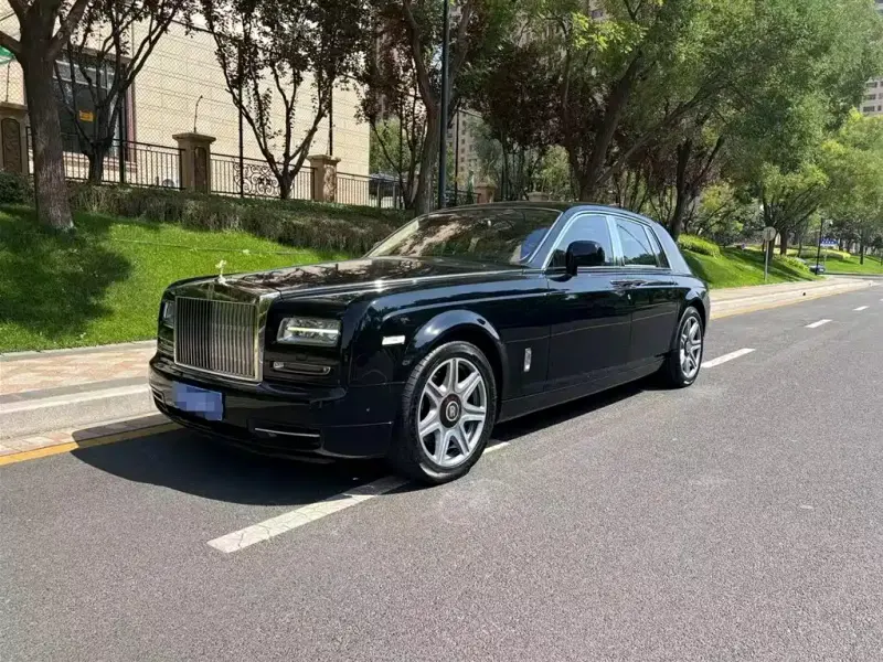 Rolls-Royce Phantom, 2015