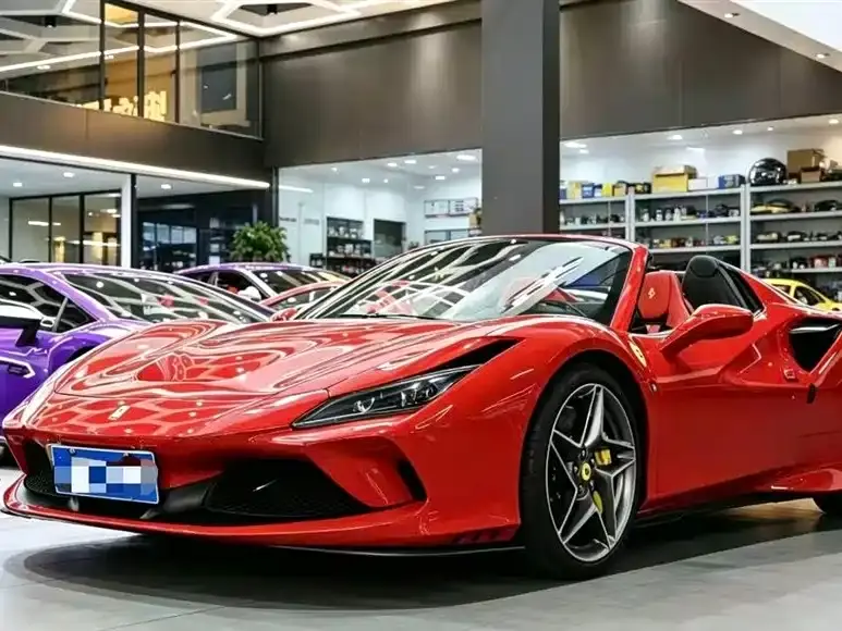 Ferrari F8, 2022 — фото 1