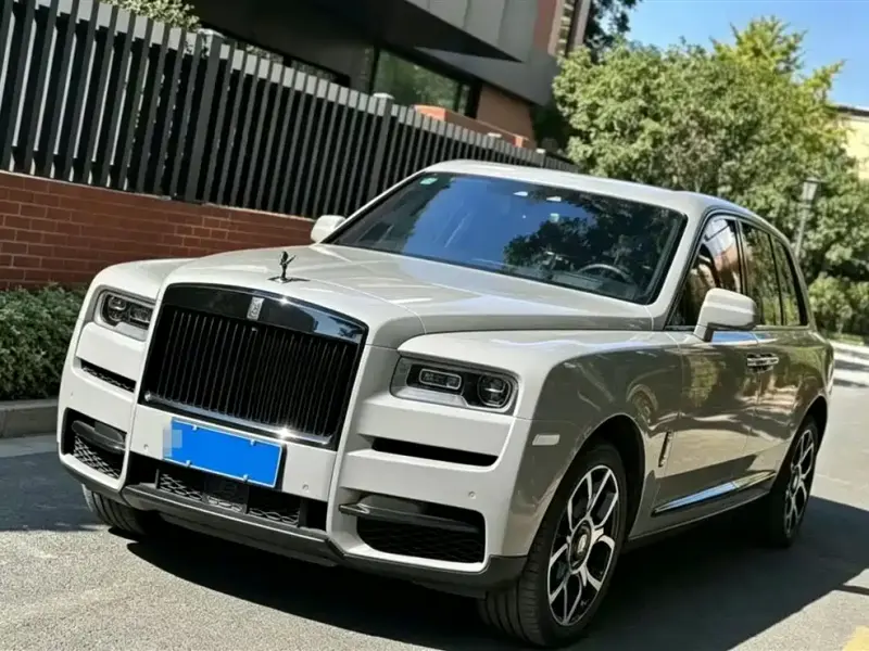 Rolls-Royce Cullinan, 2021