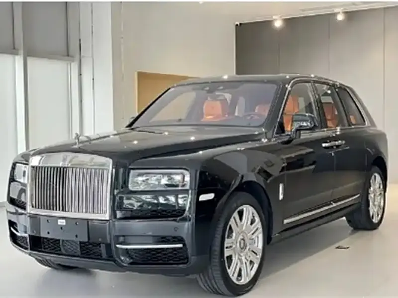 Rolls-Royce Cullinan, 2023
