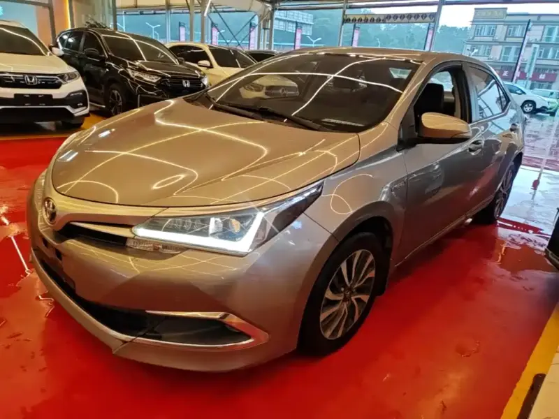 Toyota Corolla, 2017 — фото 1