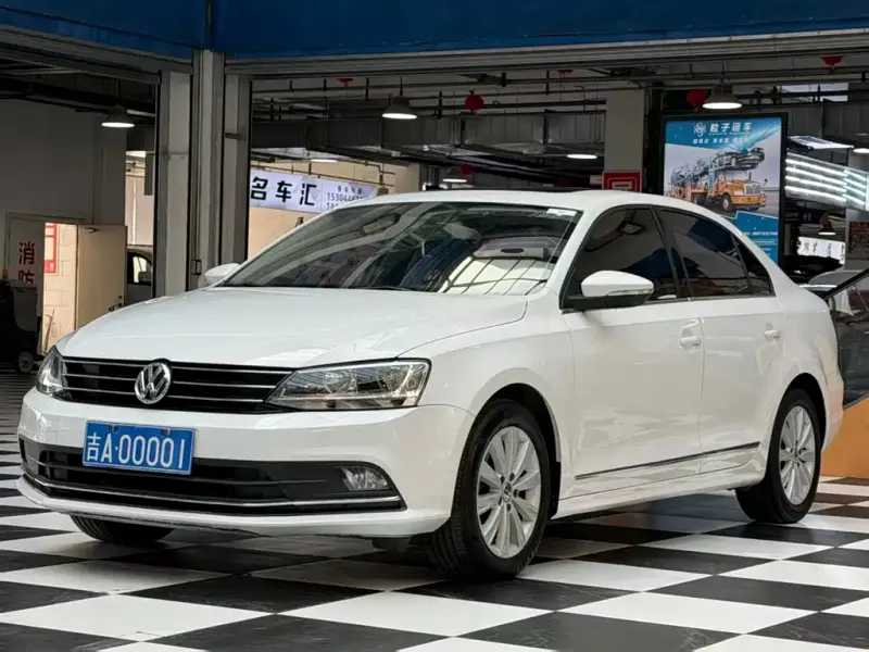 Volkswagen Sagitar, 2016