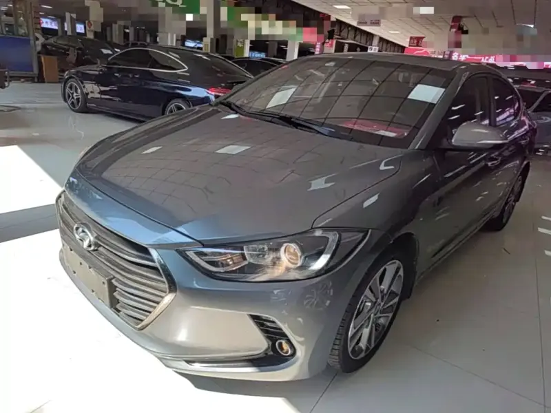 Hyundai Elantra, 2019 — фото 1