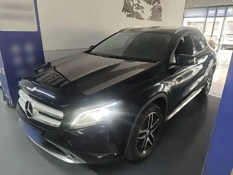 Mercedes-Benz GLA, 2016 — фото 1