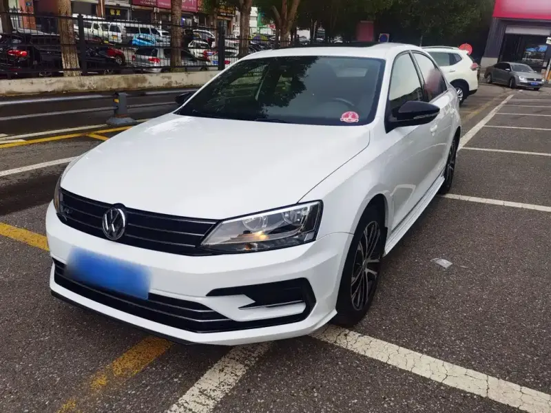 Volkswagen Sagitar, 2017