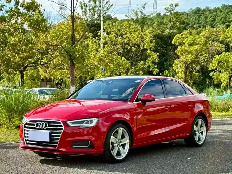 Audi A3, 2019 — фото 1