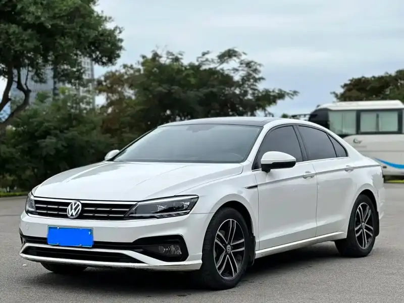 Volkswagen Lamando, 2021