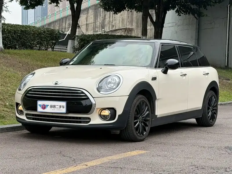 MINI Clubman, 2016
