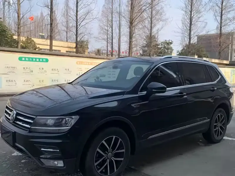 Volkswagen Tiguan L, 2018