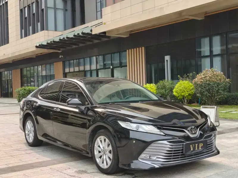 Toyota Camry, 2020
