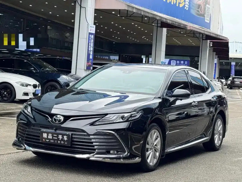 Toyota Camry, 2023