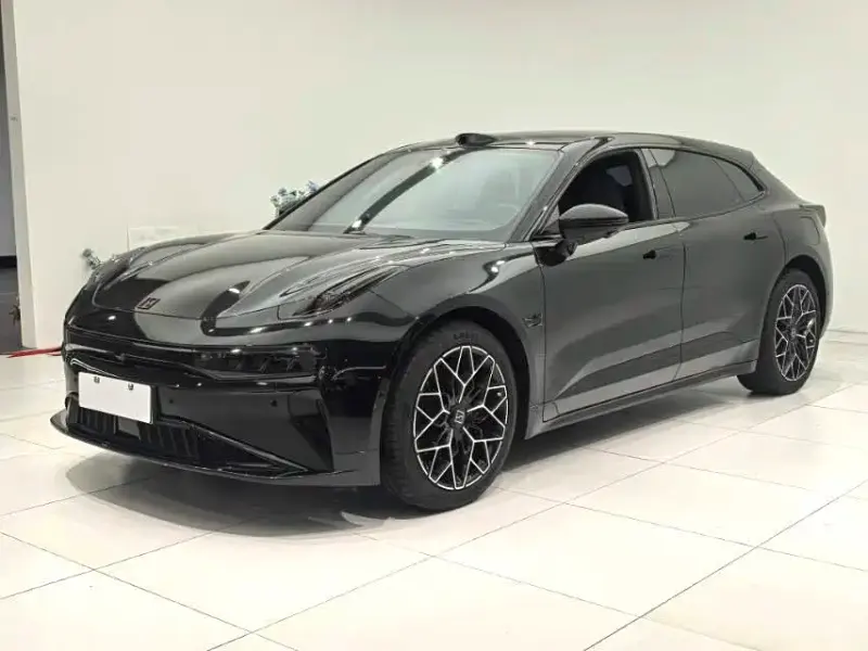 Zeekr 001, 2024