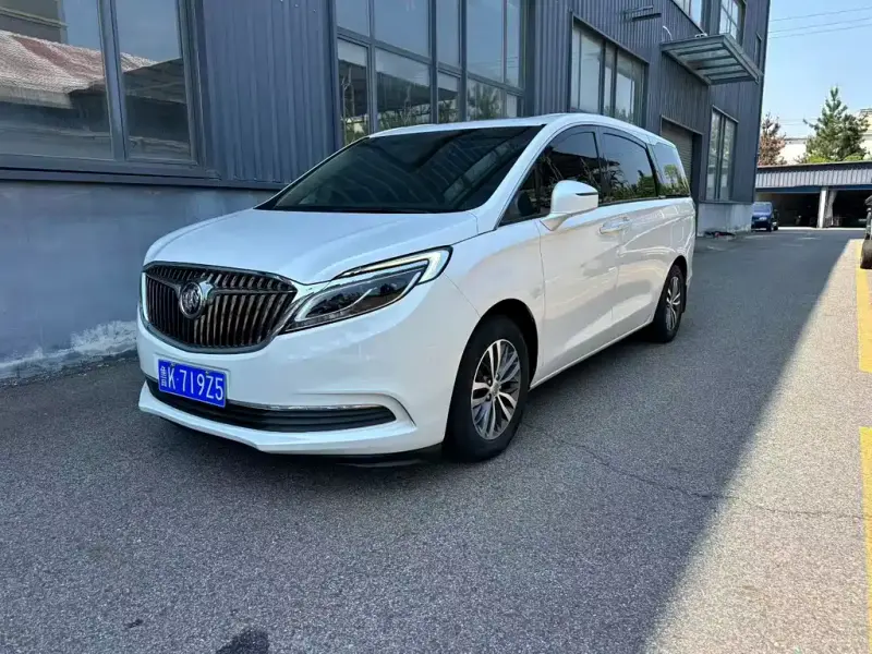 Buick GL8, 2018
