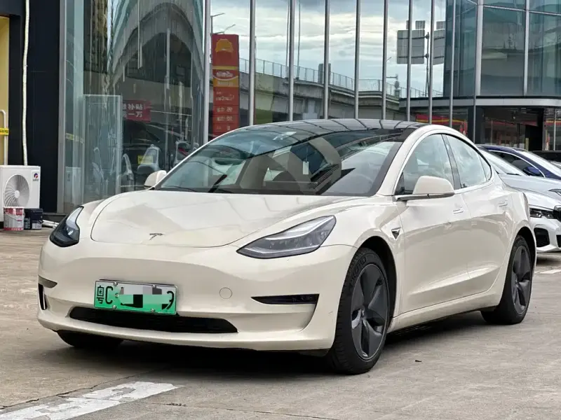 Tesla Model 3, 2019