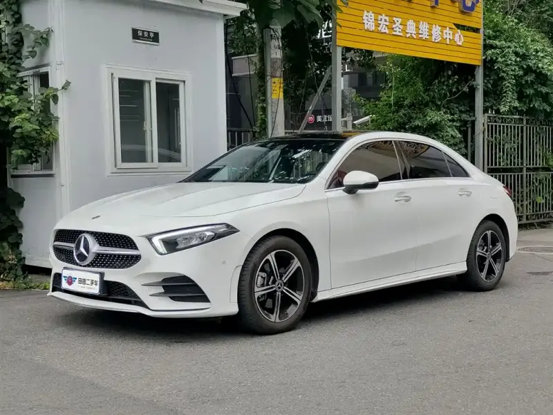 Mercedes-Benz A-Class, 2023 — фото 1