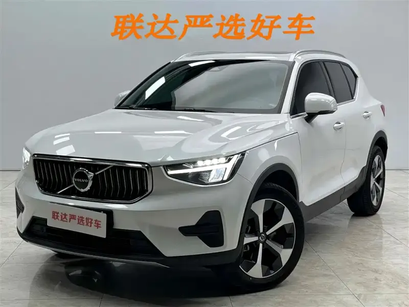 Volvo XC40, 2023