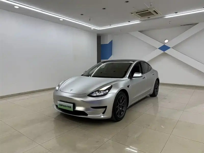 Tesla Model 3, 2023