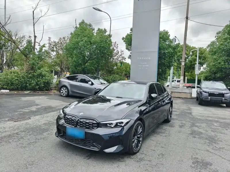 BMW 3 Series, 2024