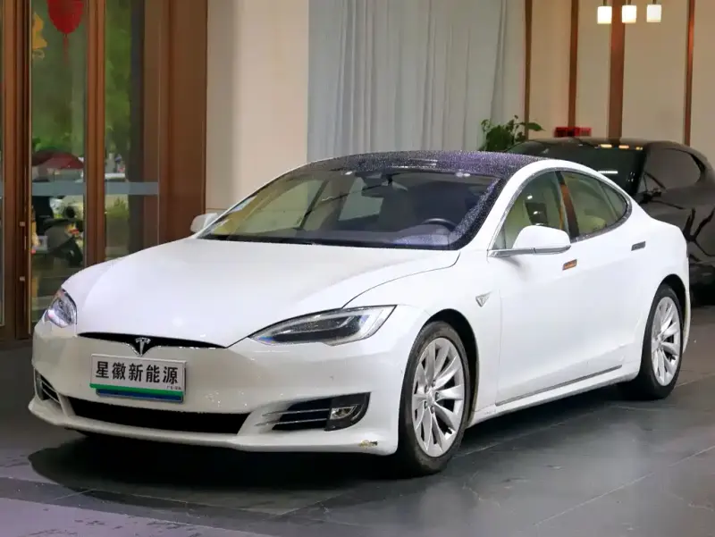 Tesla Model S, 2016