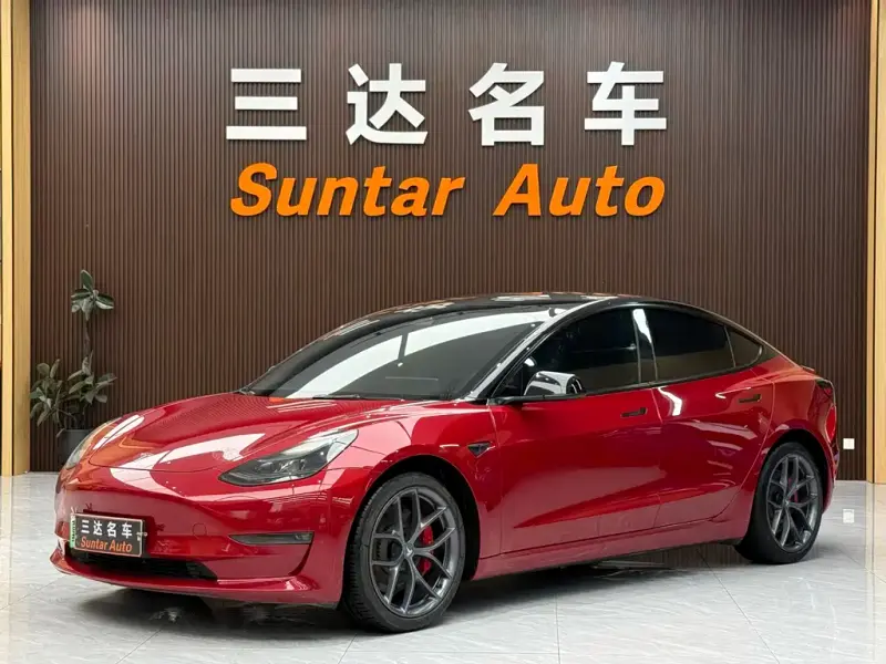 Tesla Model 3, 2022