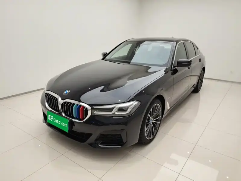 BMW 5 Series, 2022