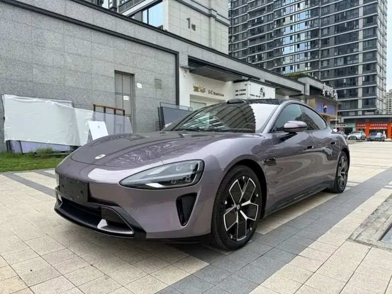 Xiaomi SU7, 2025