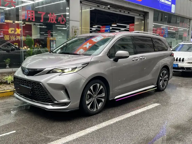 Toyota Granvia, 2024