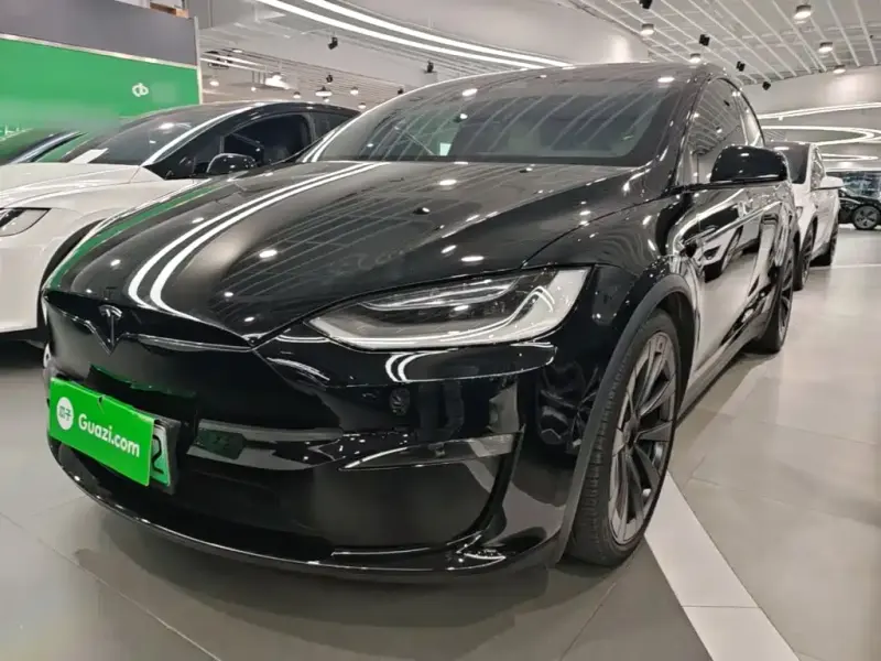 Tesla Model X, 2023