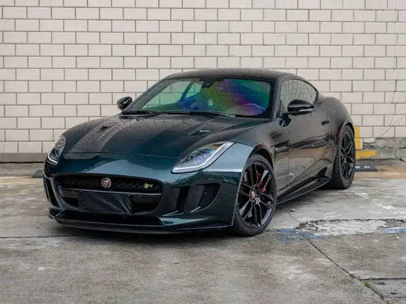Jaguar F-TYPE, 2016