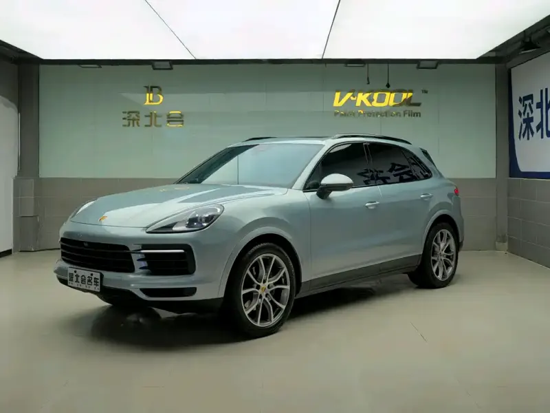 Porsche Cayenne, 2023