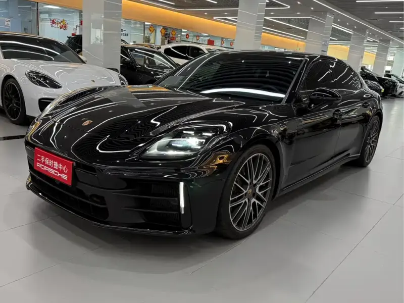 Porsche Panamera, 2024