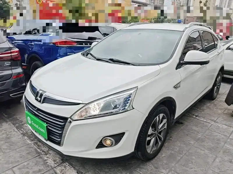Luxgen U6, 2015