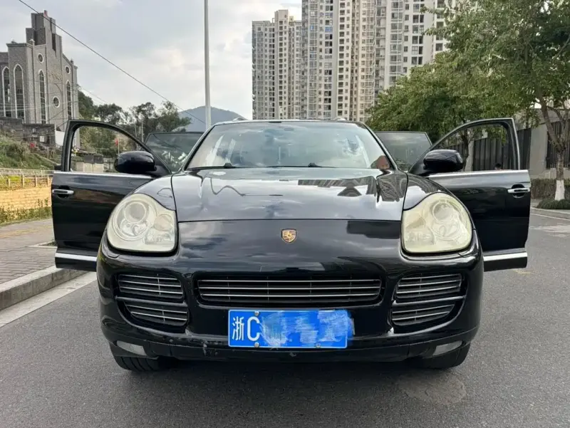Porsche Cayenne, 2006