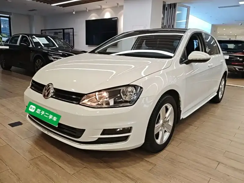 Volkswagen Golf, 2014