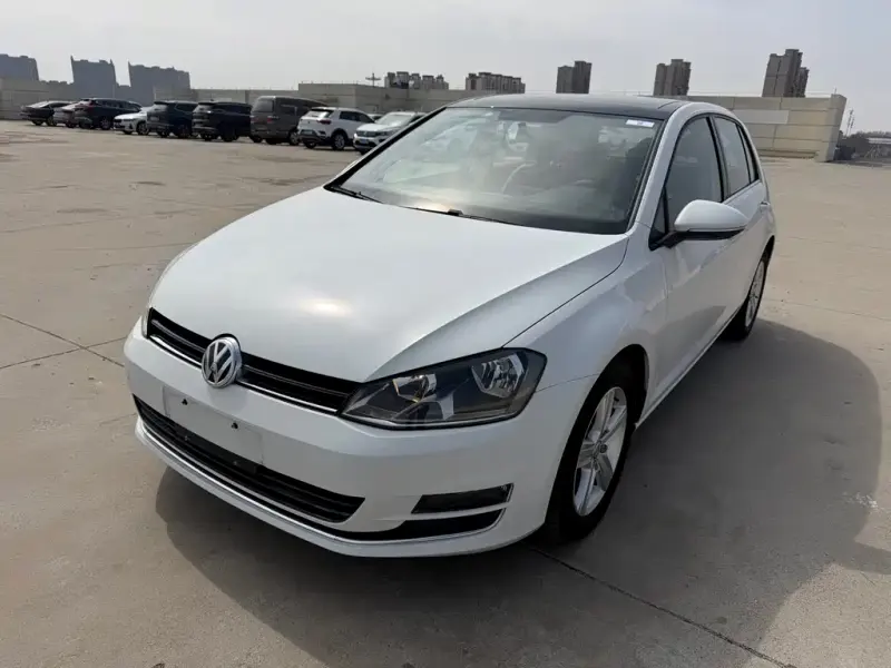Volkswagen Golf, 2015