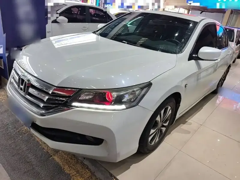 Honda Accord, 2016