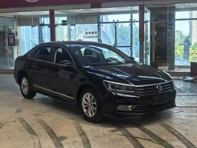 Volkswagen Passat, 2019 — фото 1