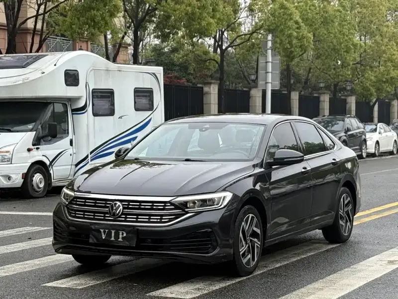 Volkswagen Sagitar, 2023