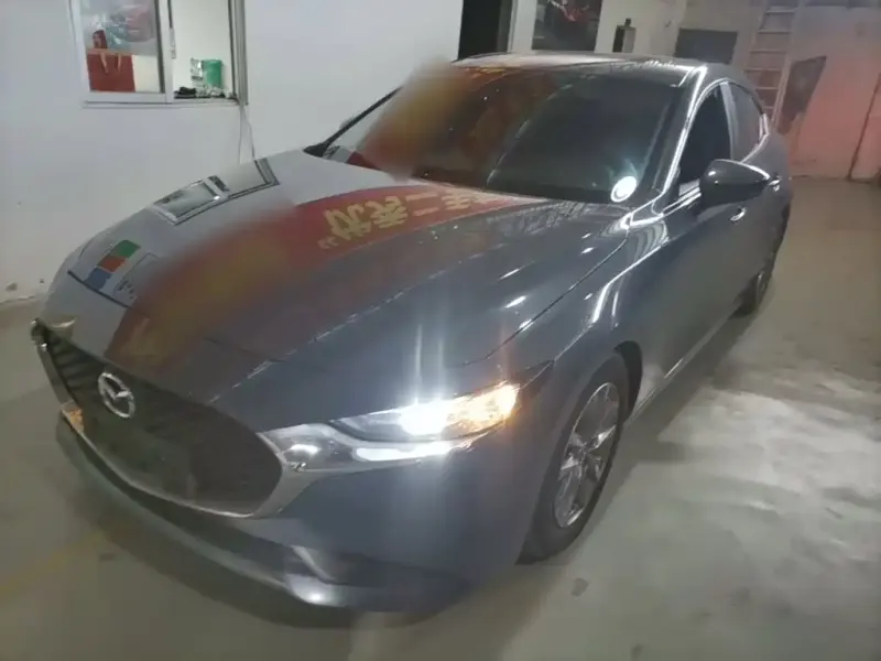 Mazda 3 Axela, 2024