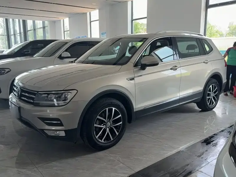 Volkswagen Tiguan L, 2019