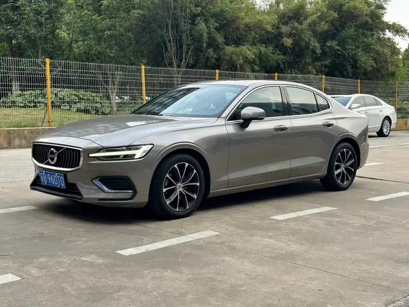 Volvo S60, 2021