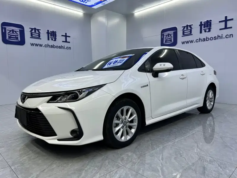Toyota Corolla, 2022 — фото 1