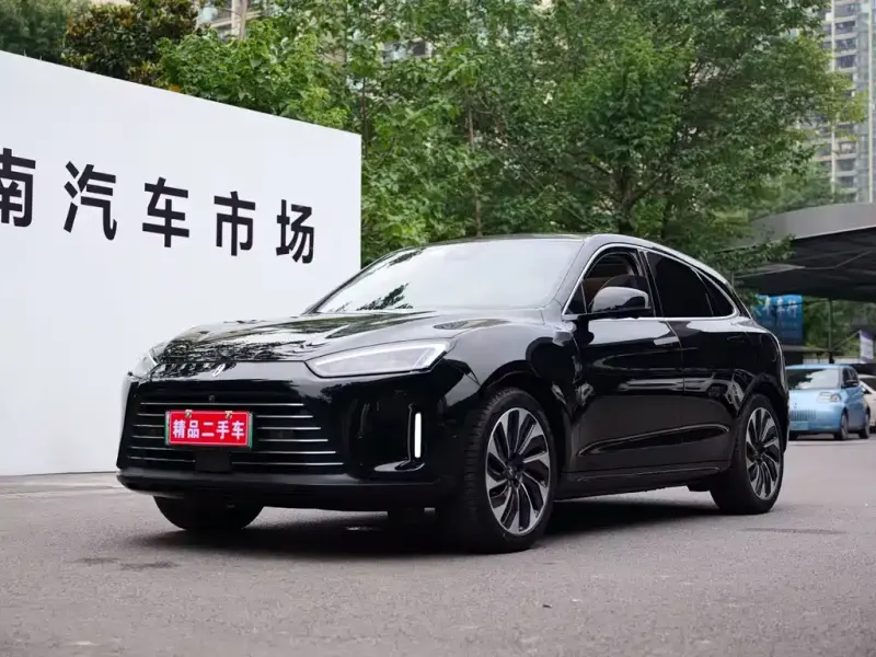 AITO M5, 2022