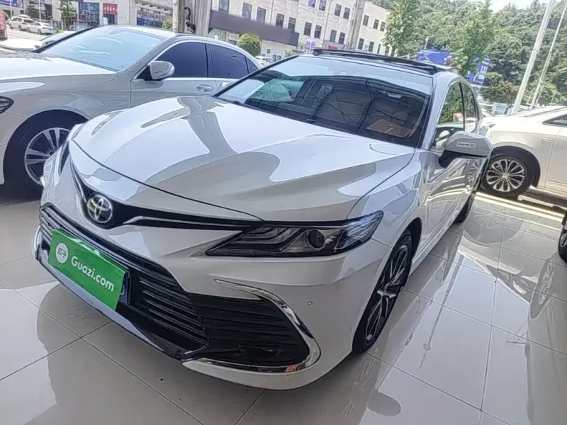 Toyota Camry, 2022